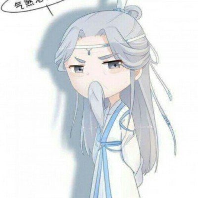 俄马戏团老虎跃过围栏冲进观众席
